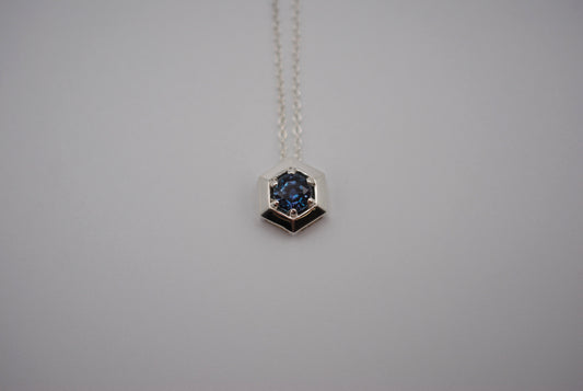 Alexandrite Necklace: Round Cut, Silver Hexagon Setting, Adjustable Cable Chain