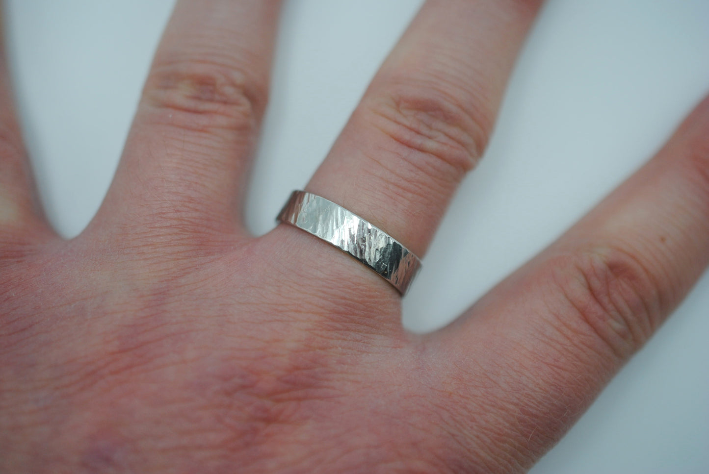 Ring Band: Bark Texture, White Gold, 5mm Width