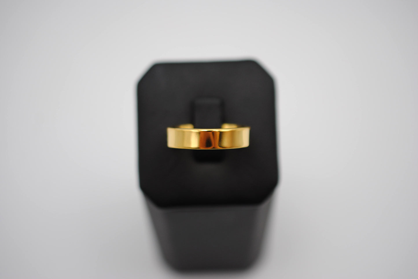 Ring Band: High Polish, Yellow Gold Finish, 5mm Wide