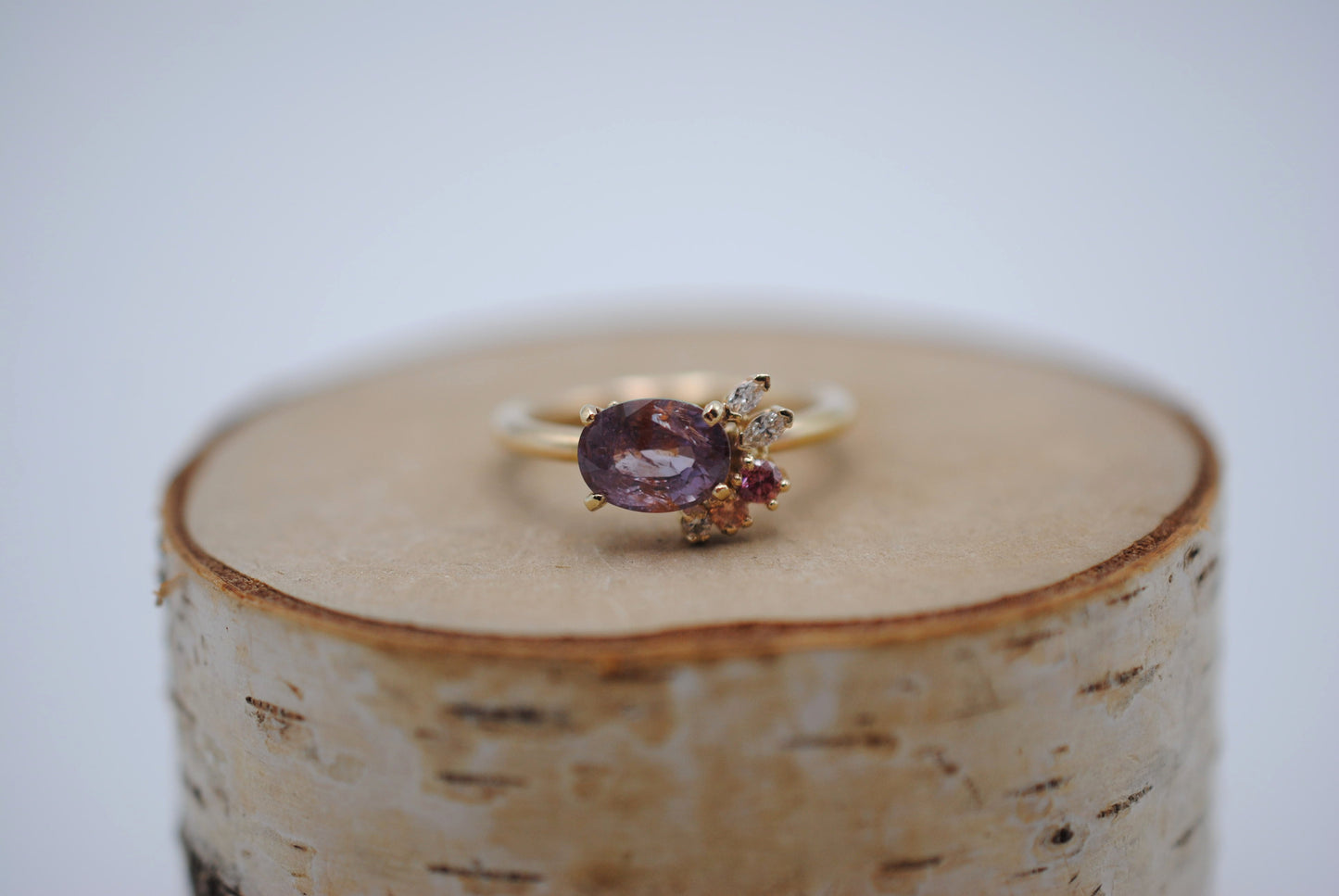Sapphire Ring : Oval Cut, Diamond Cluster, 14K Yellow Gold