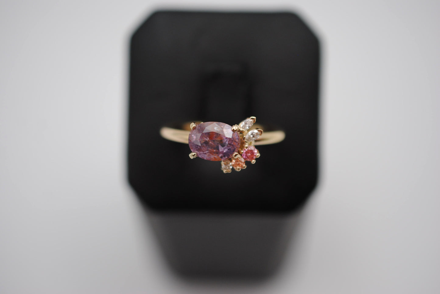 Sapphire Ring : Oval Cut, Diamond Cluster, 14K Yellow Gold