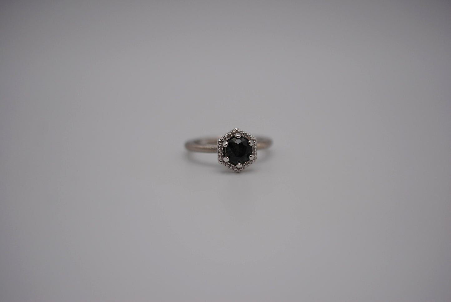 Sapphire Ring: Round Cut, Hexagon Diamond Halo, Palladium White Gold, Stardust Texture