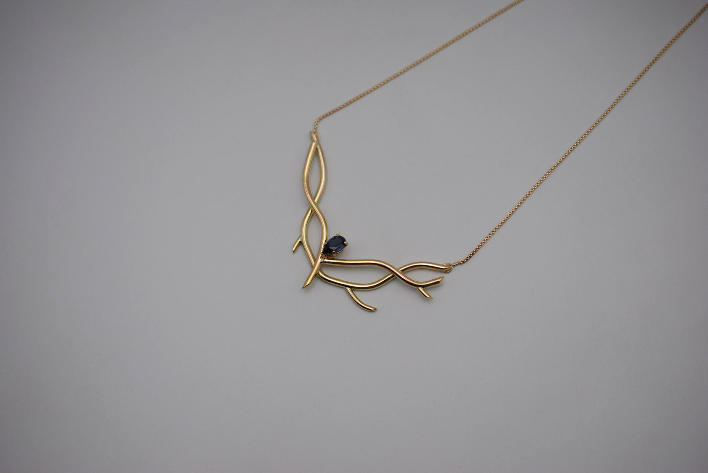Alexandrite Necklace: Branching Nest, Pear Cut, Yellow Gold, Rounded Box Chain