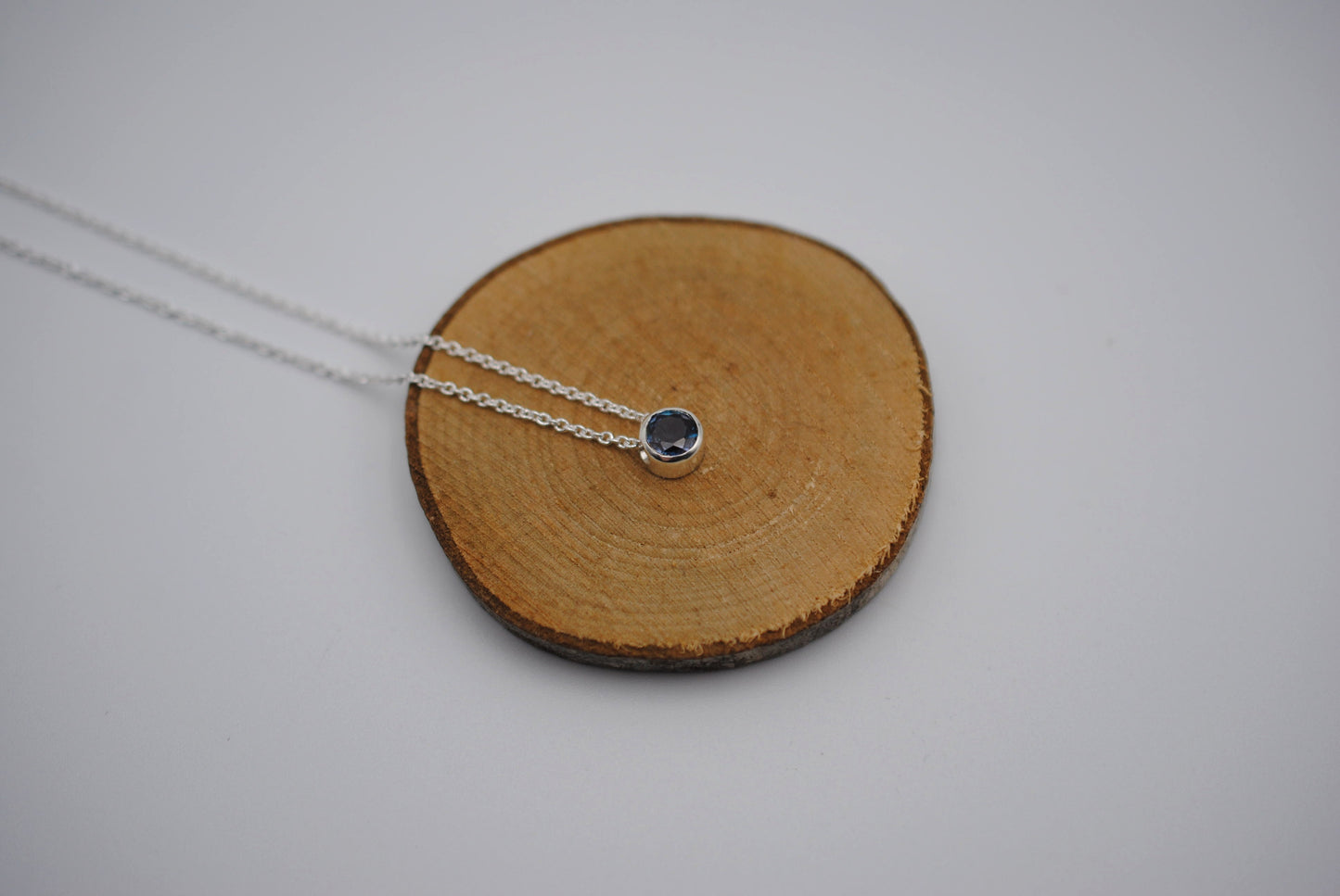 Alexandrite Necklace: Round Cut, Bezel, Silver, Cable Chain