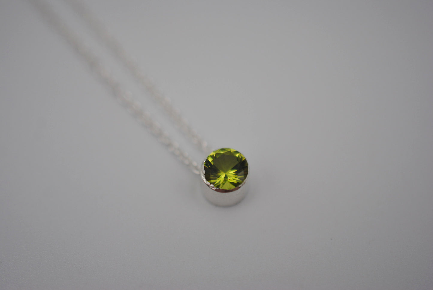 Peridot Bezel Setting Silver Pendant Necklace