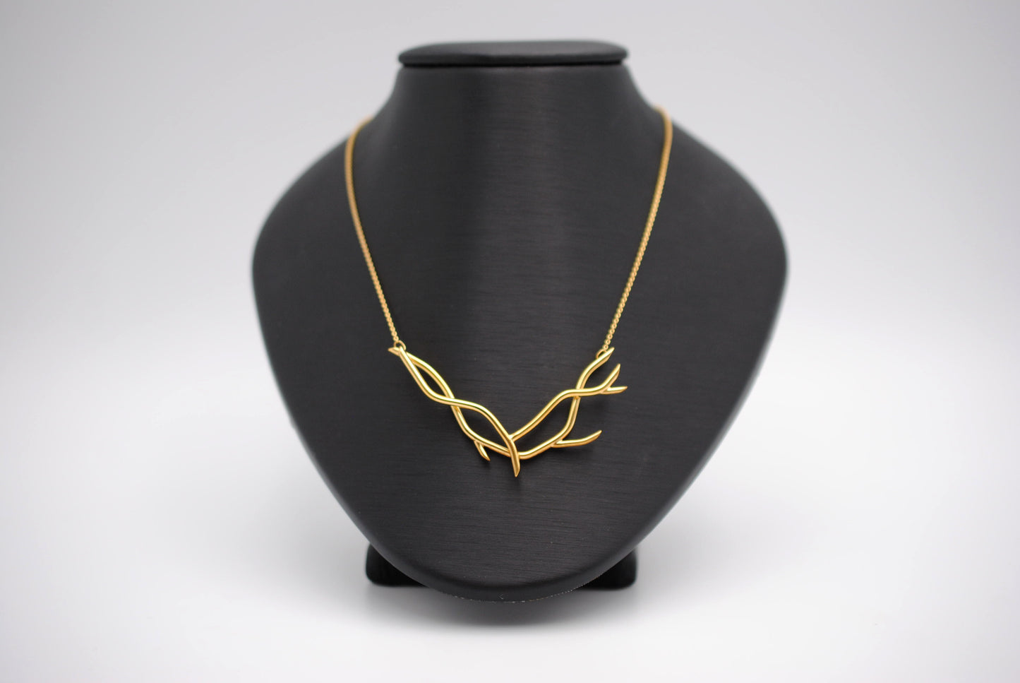 Branching Nest Yellow Gold Roots Necklace
