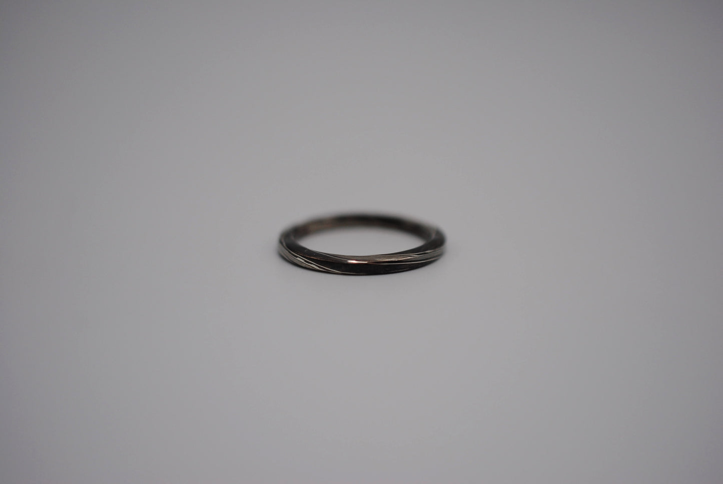 Mokume Gane Ring Band: Silver and Shibuichi, Twist Pattern, Thin Width