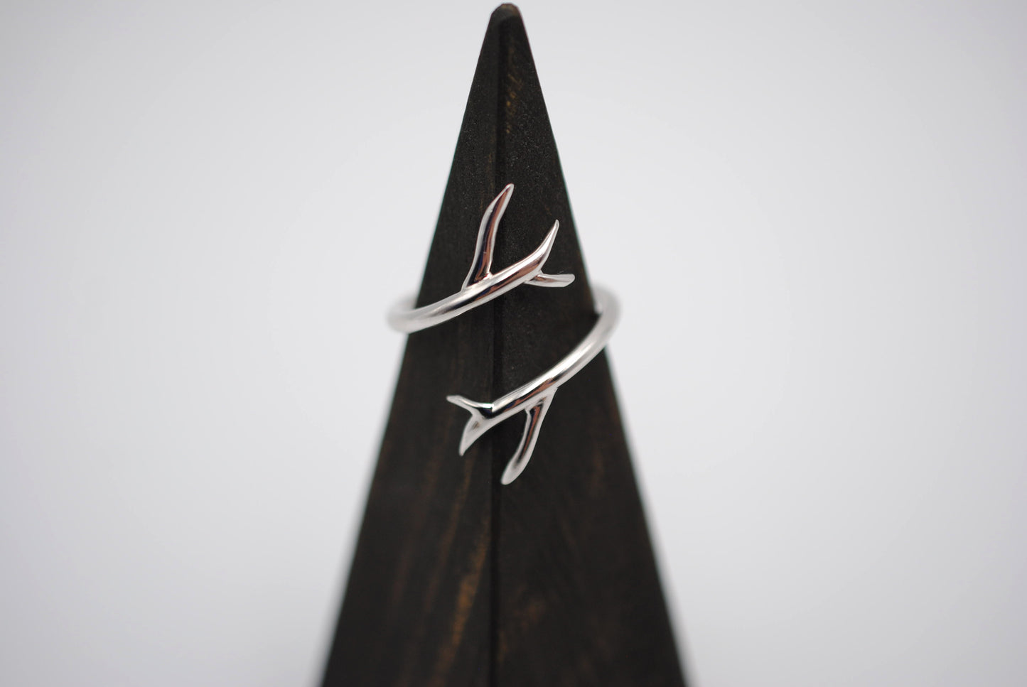 Outward Branch Rhodium Roots Ring