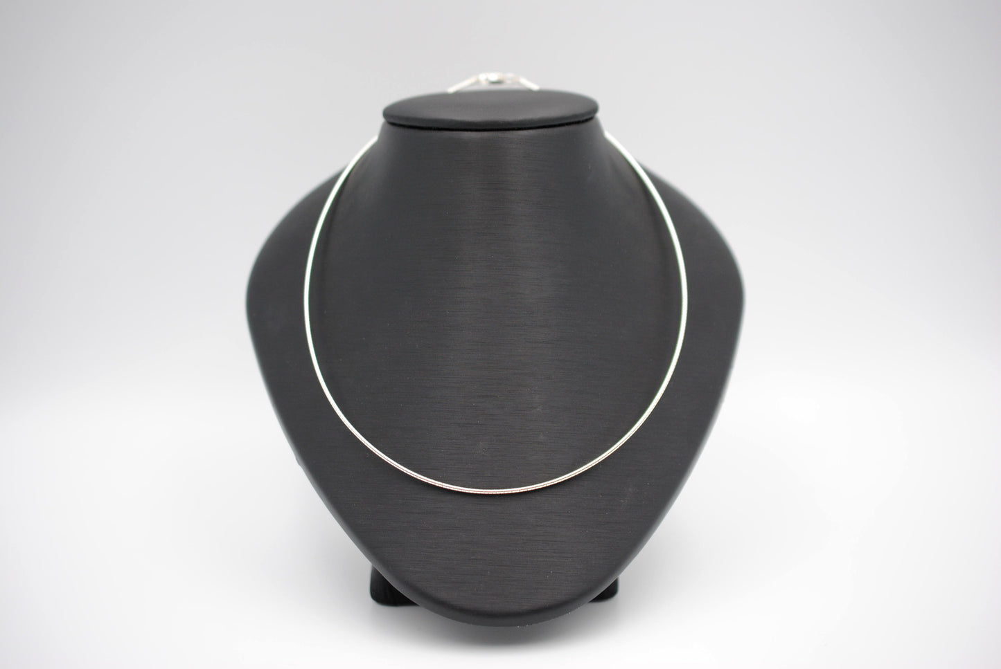 Silver Thin Omega Chain