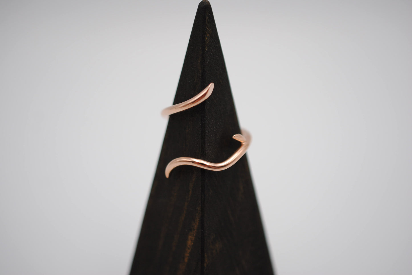 Vine Rose Gold Roots Ring