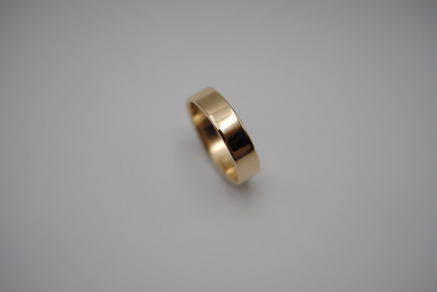 Ring Band: High Polished Texture, Yellow Gold, 5mm Width