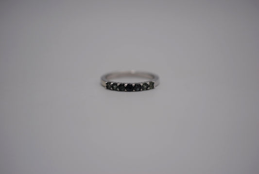 Sapphire Ring: Round Cut, Ombre, White Gold