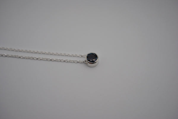 Alexandrite Necklace: Round Cut, Bezel, Silver, Cable Chain