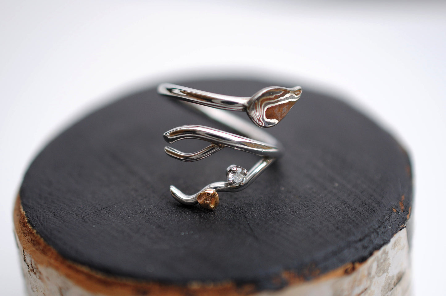 Branching Mokume Leaf Rhodium Wedding Ring with Moissanite and Gold Accent