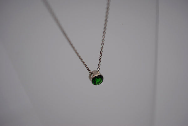 Emerald Bezel Setting Silver Pendant Necklace