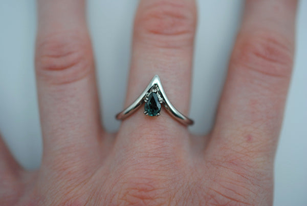 Pear Indicolite Tourmaline on Chevron Rhodium Band with a Solid White Gold Double Prong Setting Ring