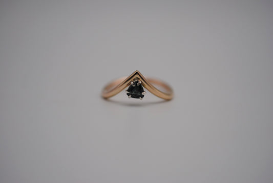 Nigerian Sapphire Ring: Trillion Cut, Yellow Gold Chevron Band, Silver Setting