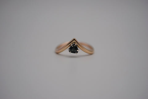 Nigerian Sapphire Ring: Trillion Cut, Yellow Gold Chevron Band, Silver Setting