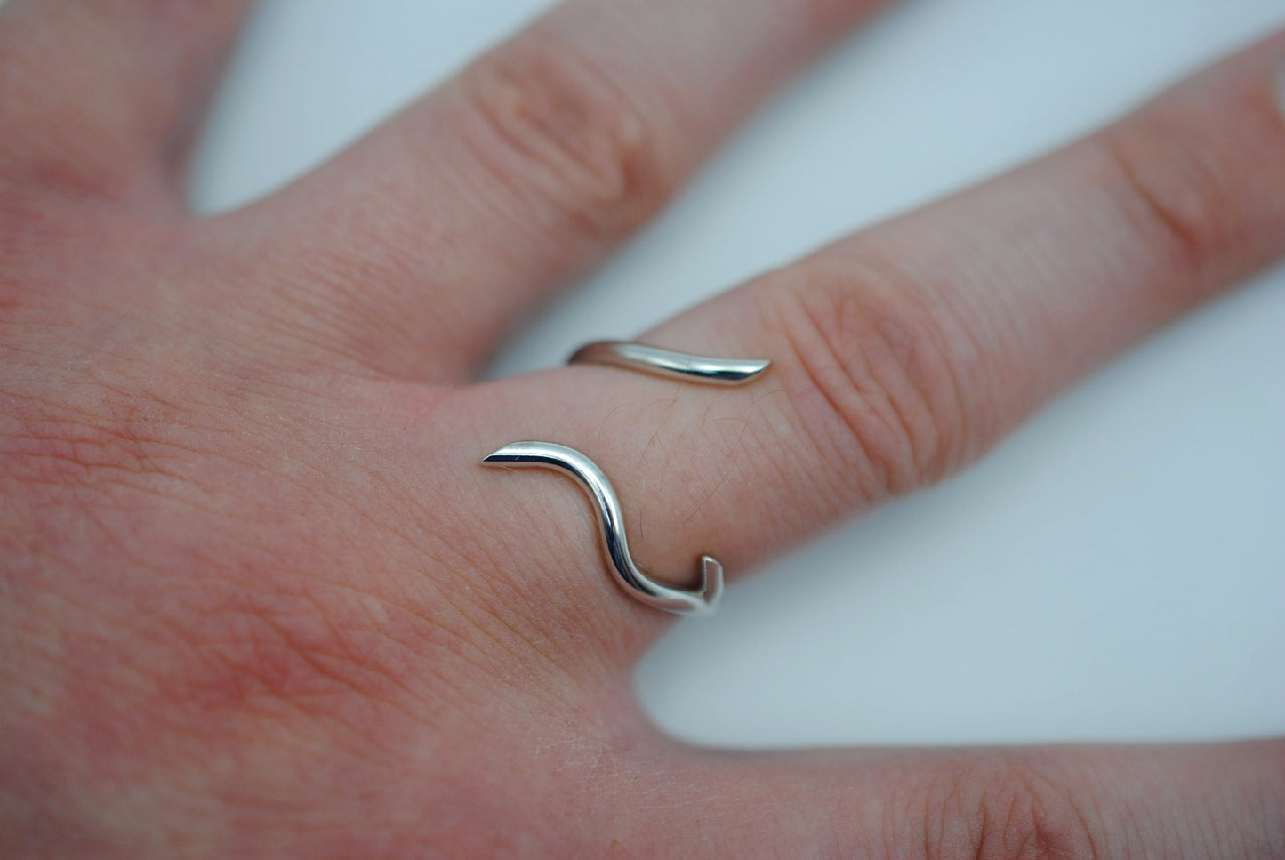 Vine Rhodium Roots Ring