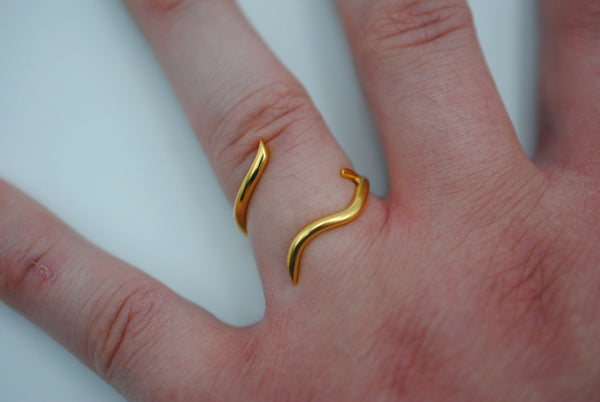 Vine Yellow Gold Roots Ring