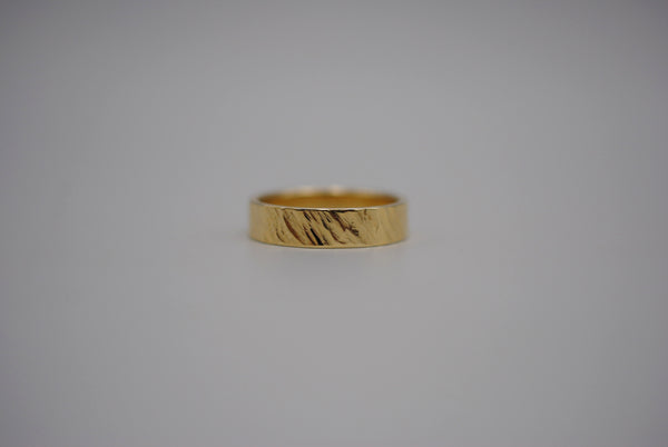 Ring Band: Bark Texture, Yellow Gold Finish, 5mm Wide